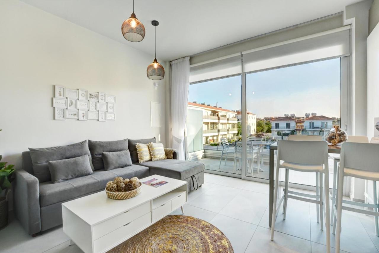 Sunnyvillas: New Studio Spa & Gym In Kapparis Protaras Dış mekan fotoğraf